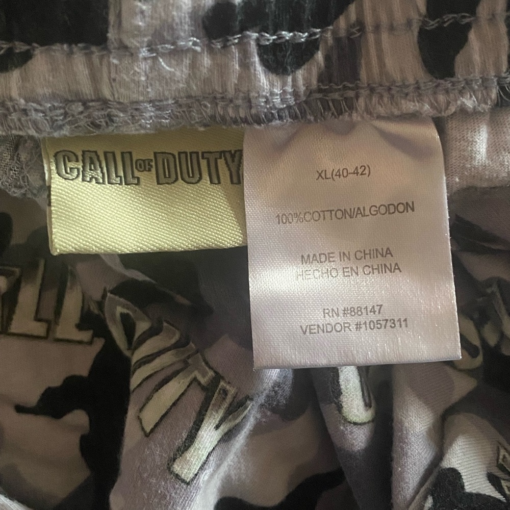 Men’s PJS - Picture 3 of 3